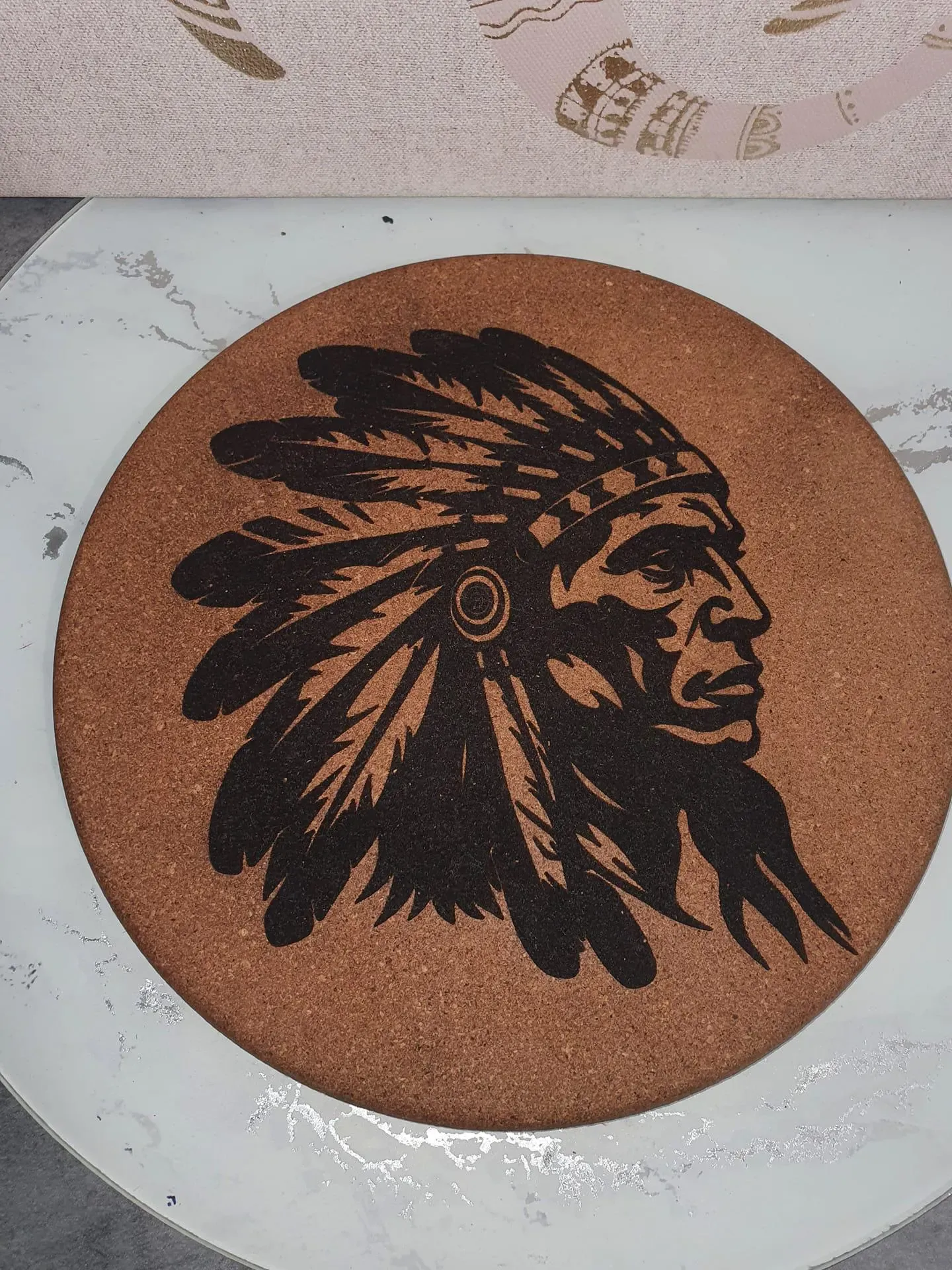 Dessous de plat personnalisé en liège – Motif indien