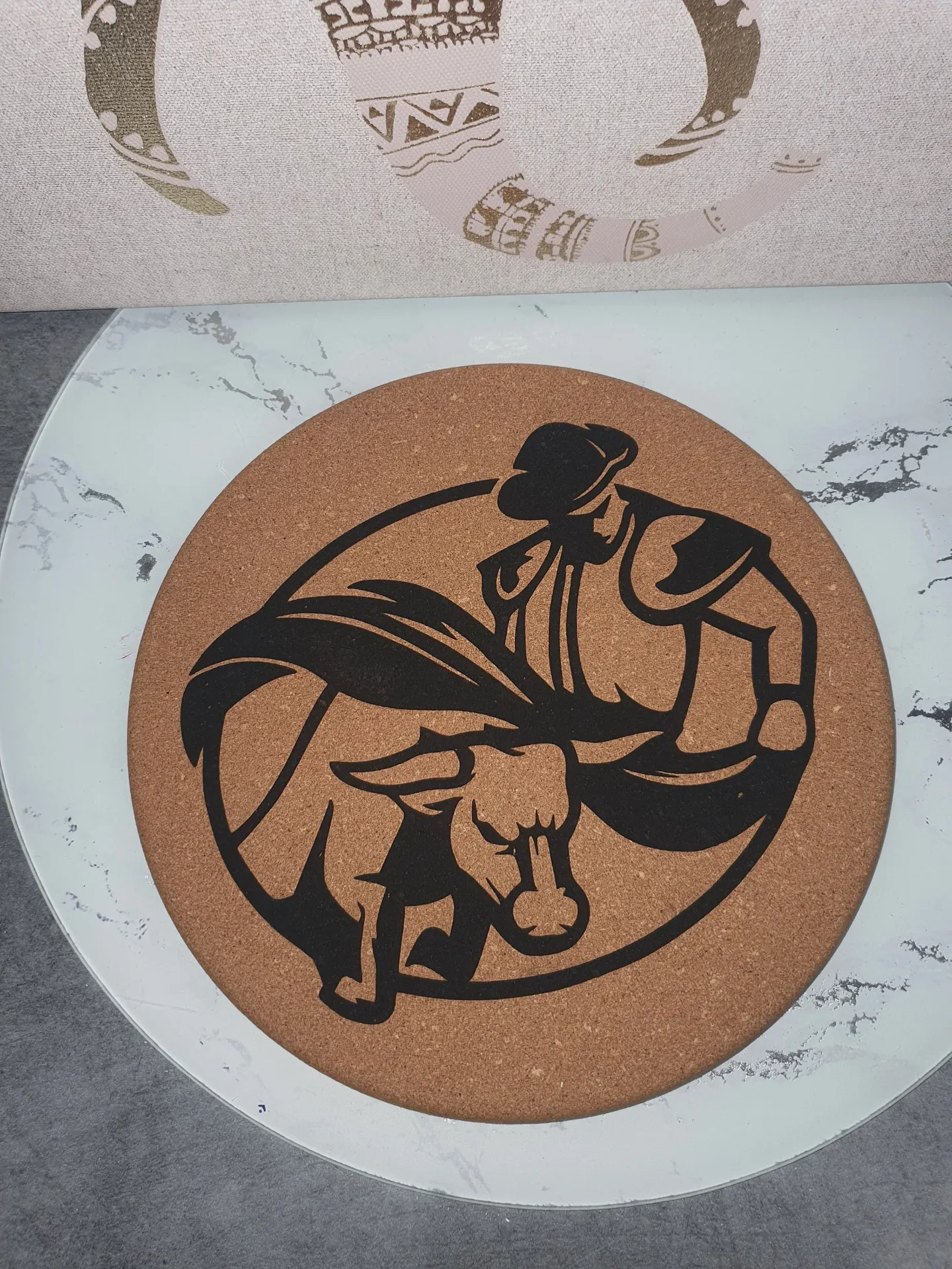 Dessous de plat personnalisé en liège – Motif corrida