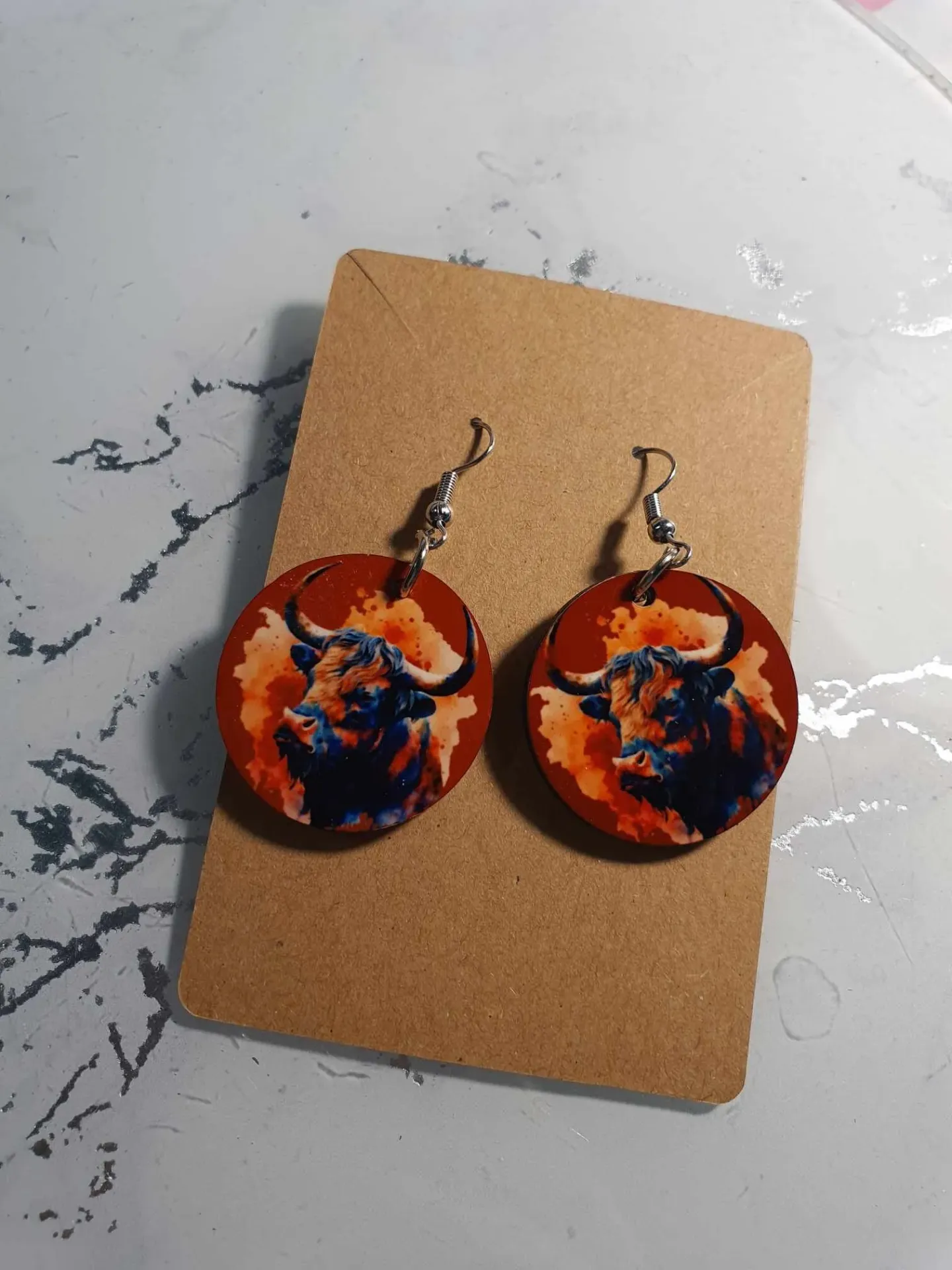 Boucles d’oreilles Taureau en bois MDF – 3 cm